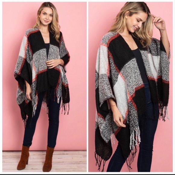 Sweaters - NEW‼️BLACK ORANGE CHECKERED PONCHO- poncho